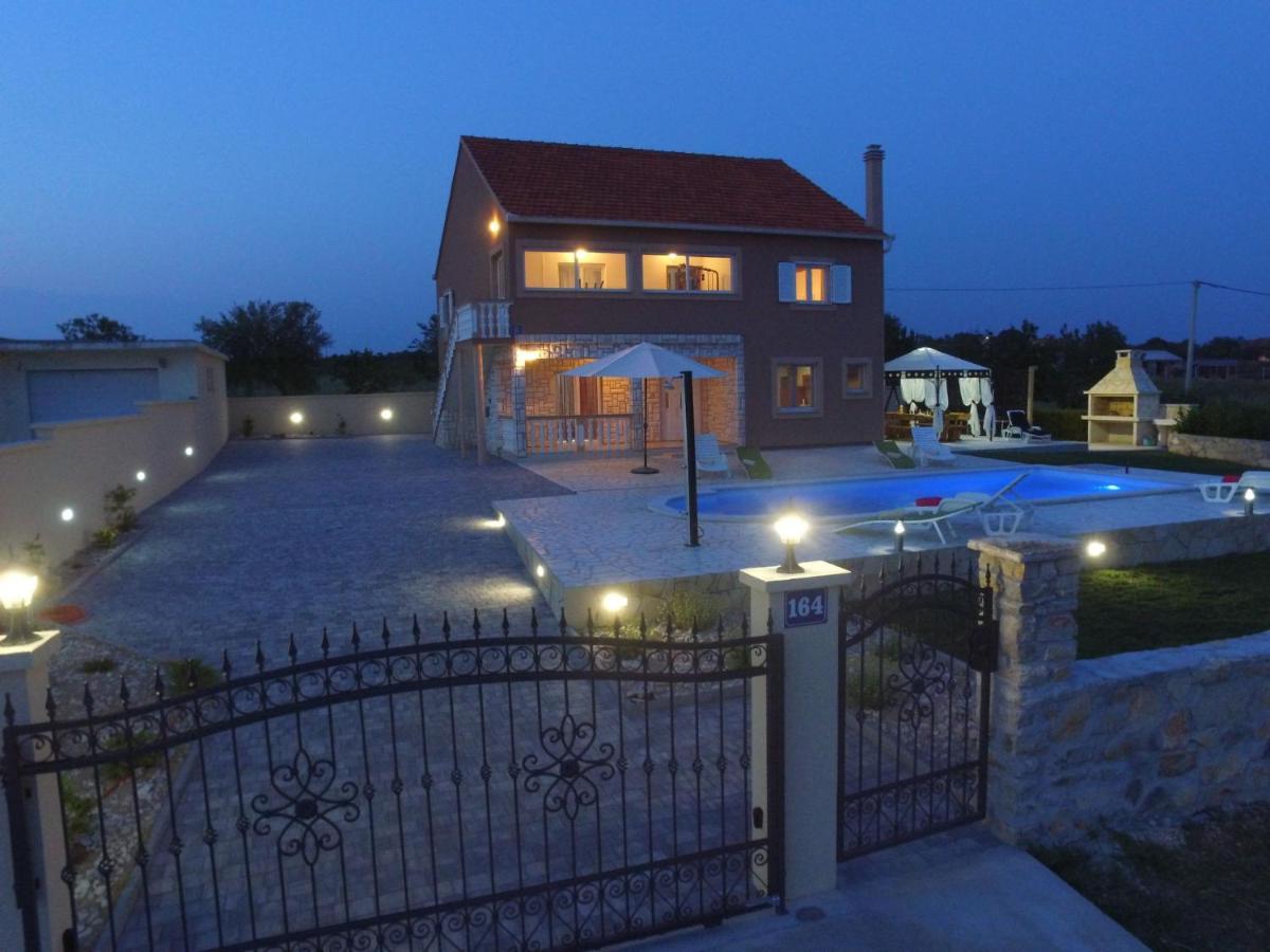 Holiday Home Frane By Interhome Lisane Tinjske Zewnętrze zdjęcie